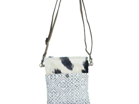 White Canvas Pattern With Fur (Cowhide) Shoulder Bag For Cheap