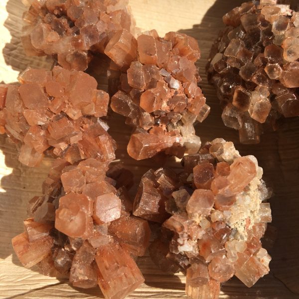 Aragonite Sputnik Raw Online now